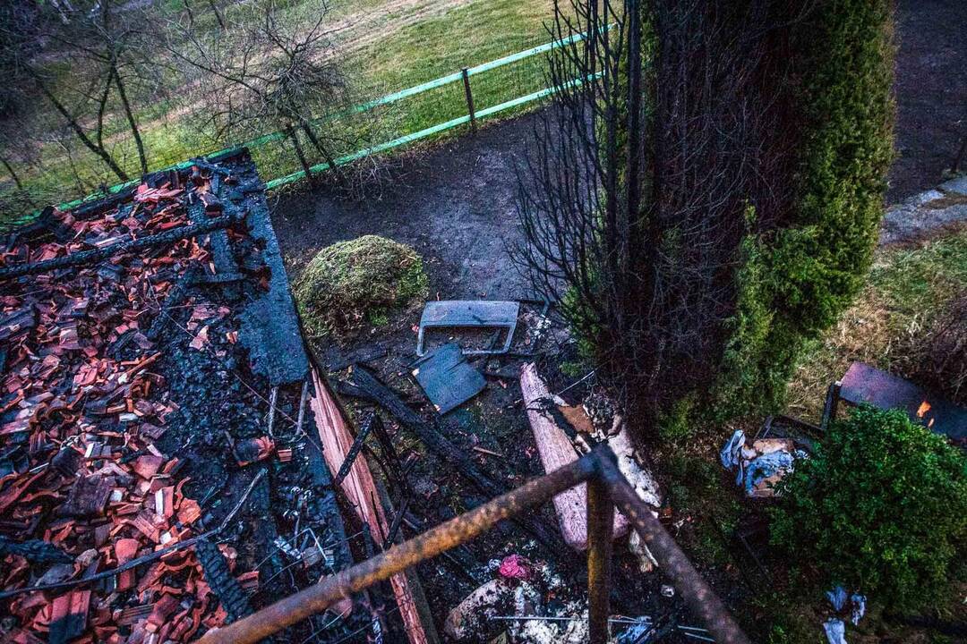 Vilijampolėje sudegė namas