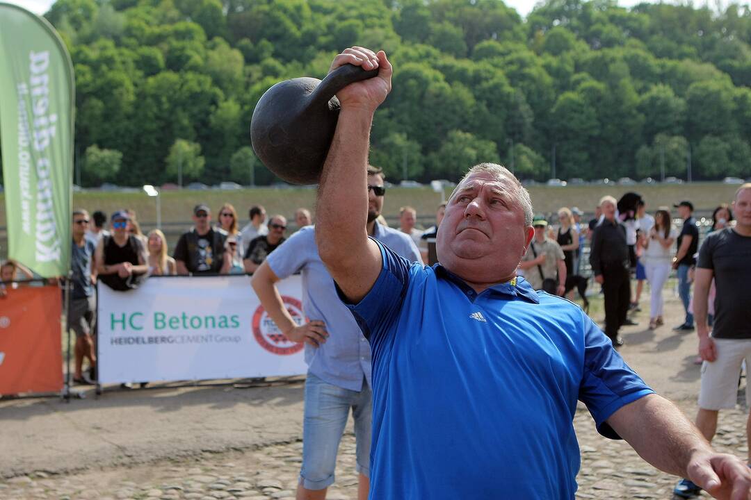 Pasaulio svorių kėlimo į viršų čempionatas