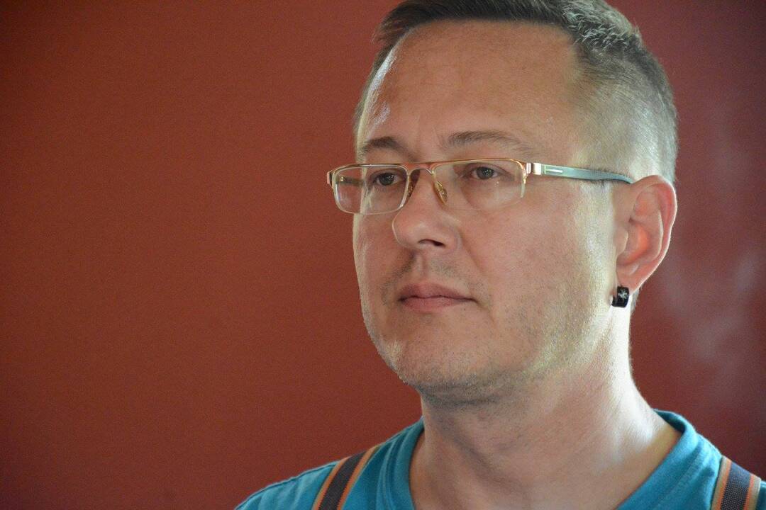V. V.  Landsbergis