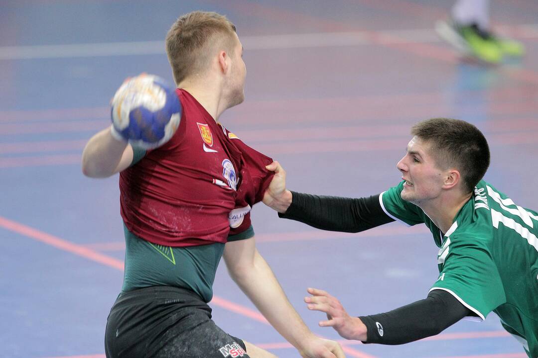 Rankinis: „Granitas-Karys“ – „Dragūnas“ 28:29