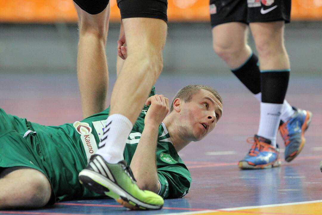 Rankinis: „Granitas-Karys“ – „Dragūnas“ 28:29