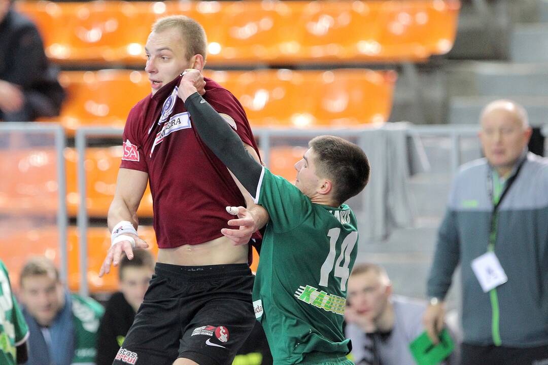 Rankinis: „Granitas-Karys“ – „Dragūnas“ 28:29