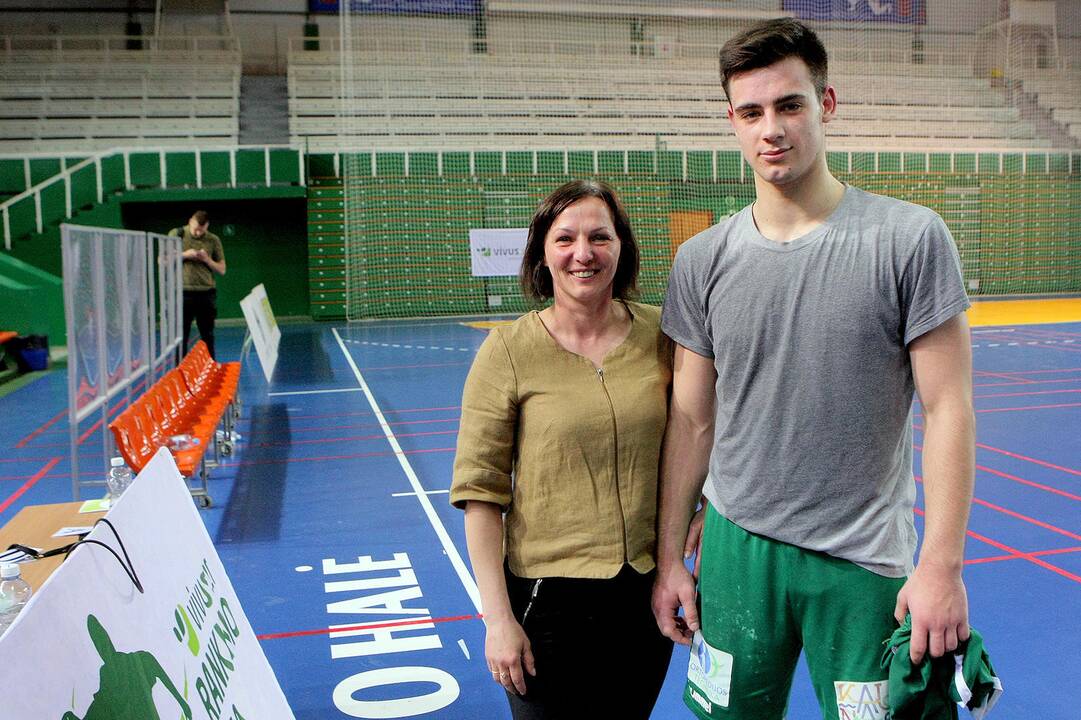 LRL „bronzos“ mačas: „Granitas“ – „Šviesa“ 28:21