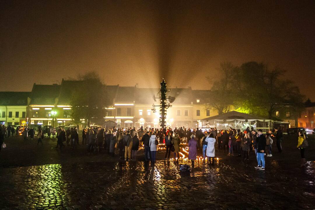 Akcija "Renkuosi gyvybę" Kauno rotušės aikštėje