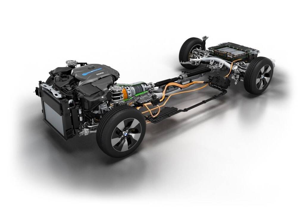 Hibridiniai BMW