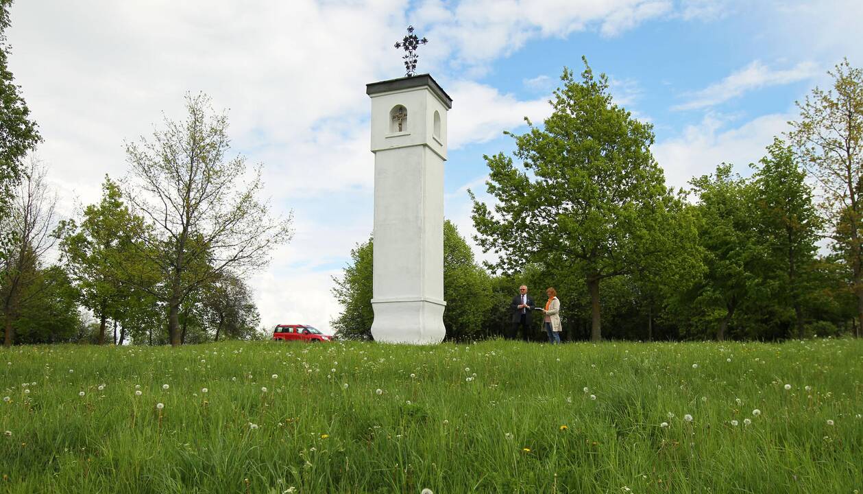 Babtai – tarp Nevėžio ir autostrados