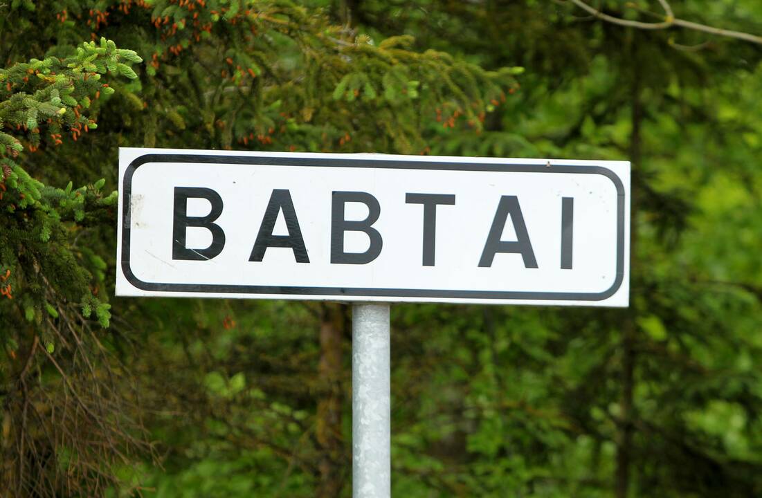 Babtai – tarp Nevėžio ir autostrados