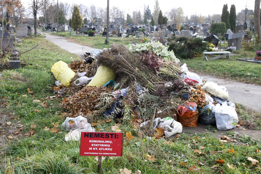 Kapinių prižiūrėtojai ginsis kameromis ir užkardais