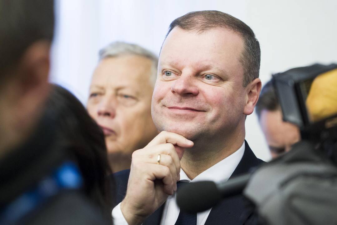 S. Skvernelis rado būdą, kaip auklėti medžioklę mėgstančius politikus