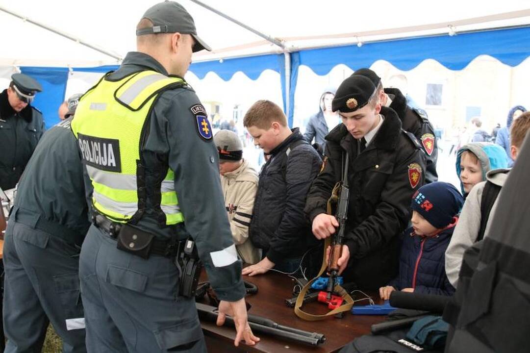 Atvirų durų diena Policijos mokykloje