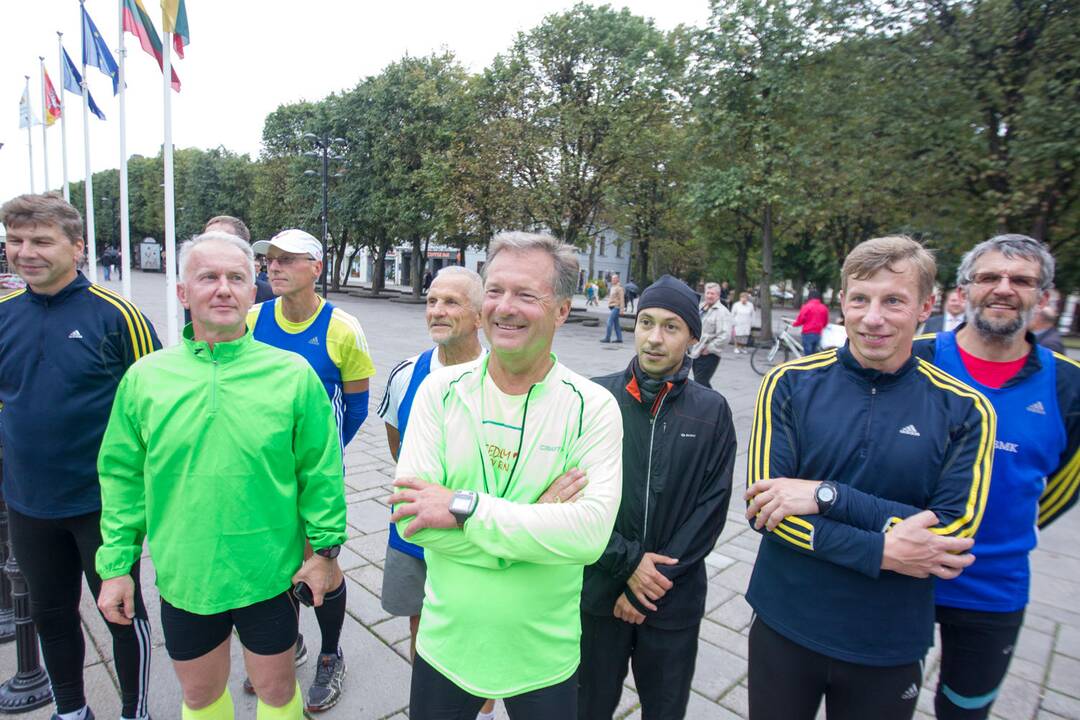 Tarptautinis bėgimas "We run We serve"