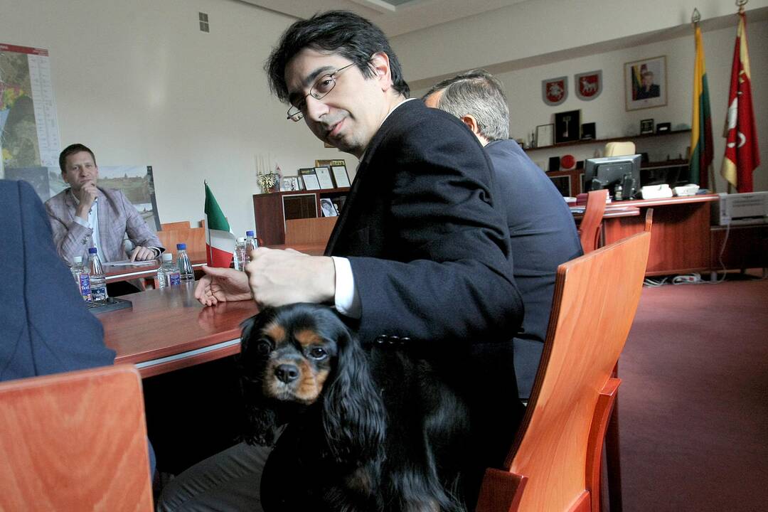 Kauno miesto vadovai susitiko su Italijos ambasadoriumi S.T. de Marchio ir profesoriumi S.Lanza.