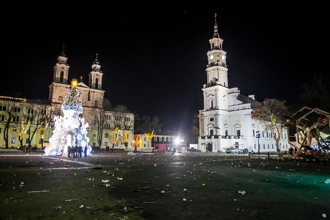 Rotušės aikštė po Naujųjų