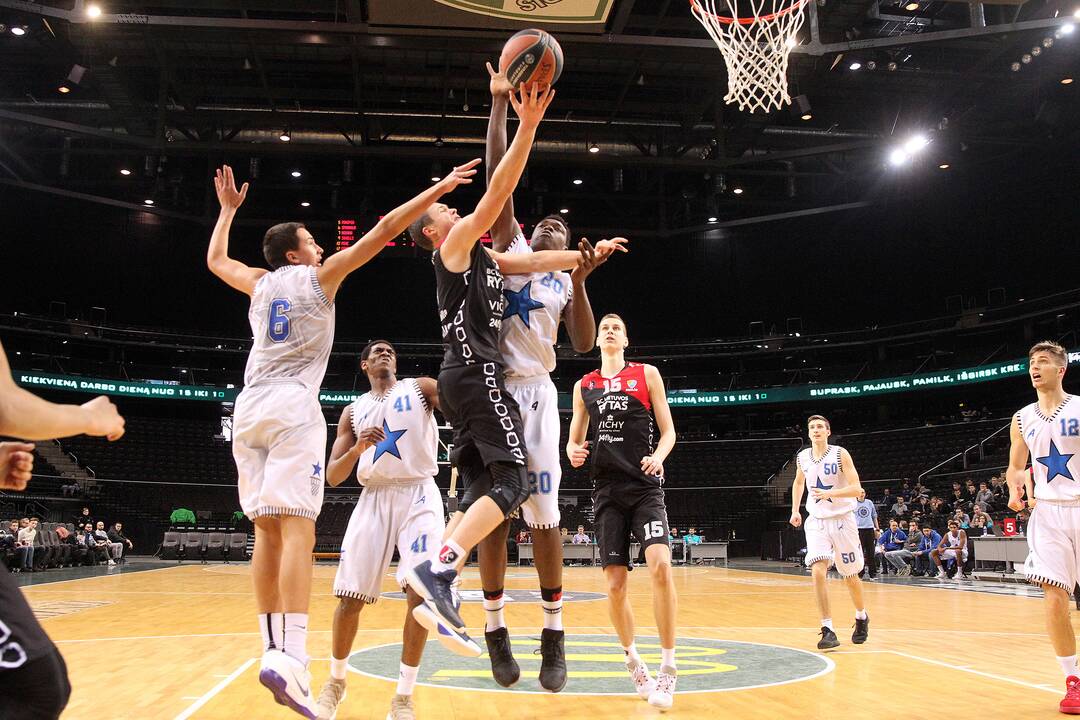 Jaunimo Eurolyga: „L. rytas“ – „Stellazzurra“ 76:55