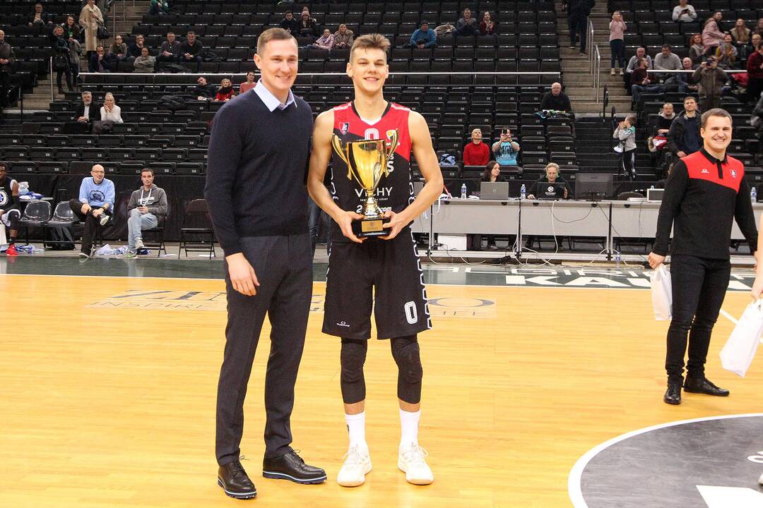 Jaunimo Eurolyga: „L. rytas“ – „Stellazzurra“ 76:55