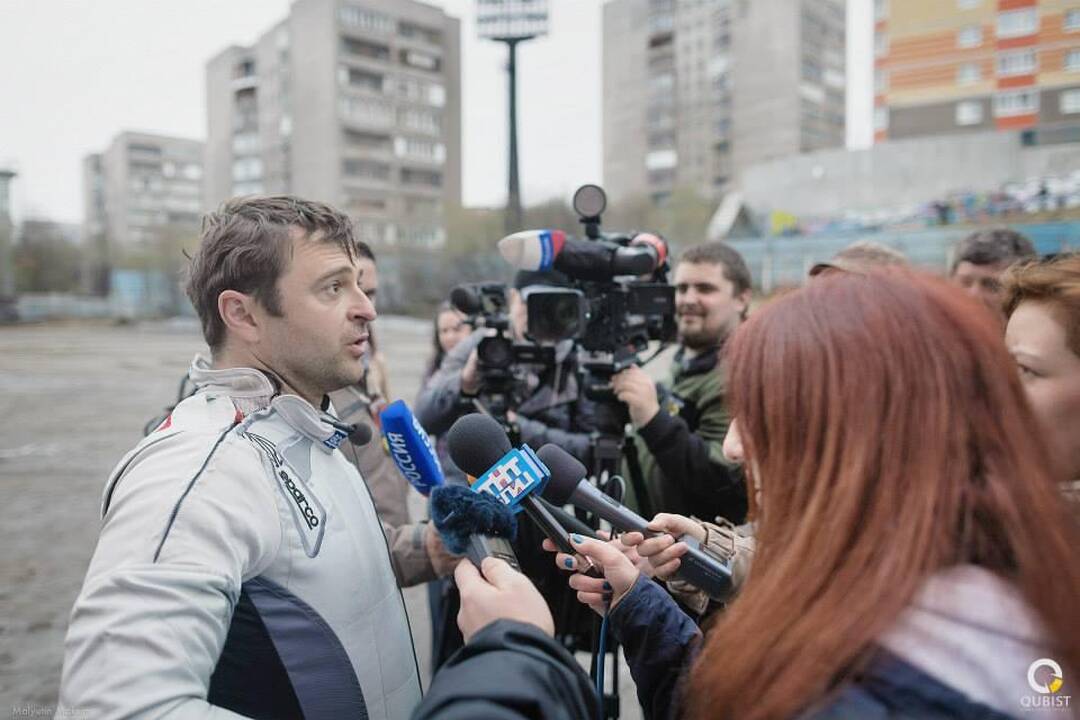 J.Risnovskis