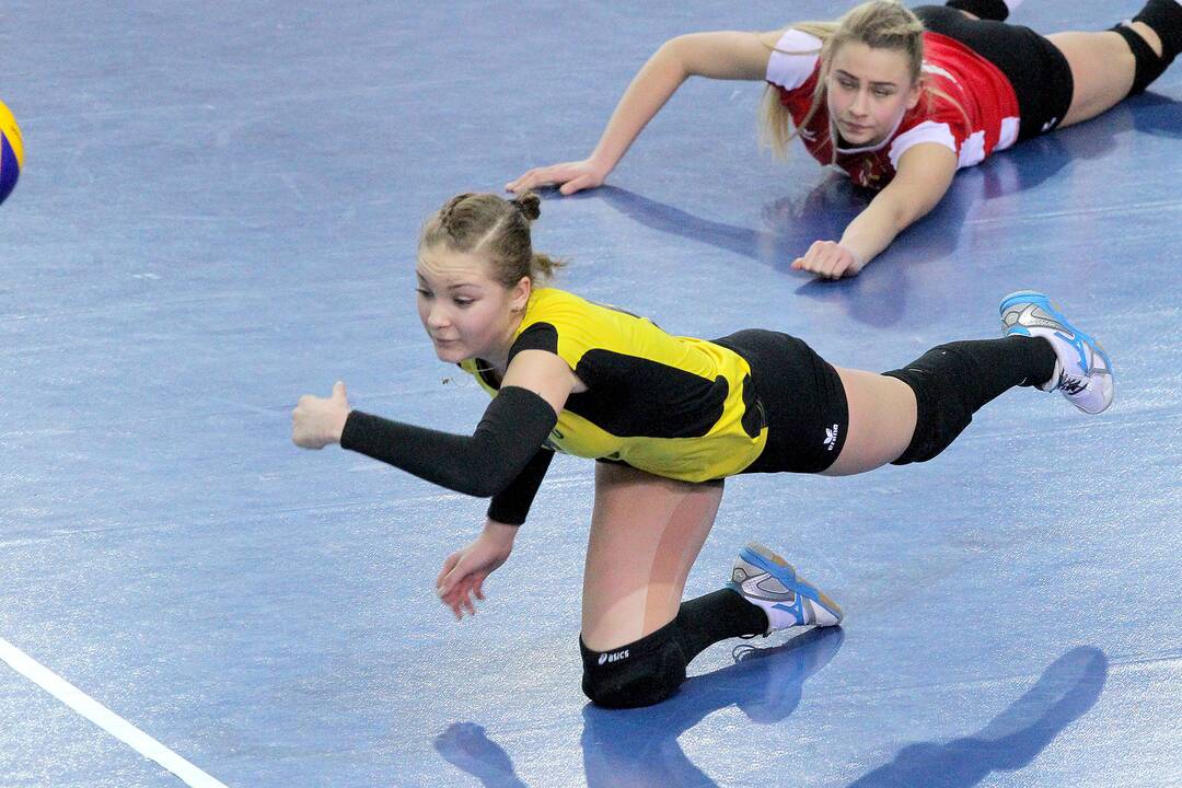 Europos jaunių čempionato atranka: Lietuva – Lenkija 0:3