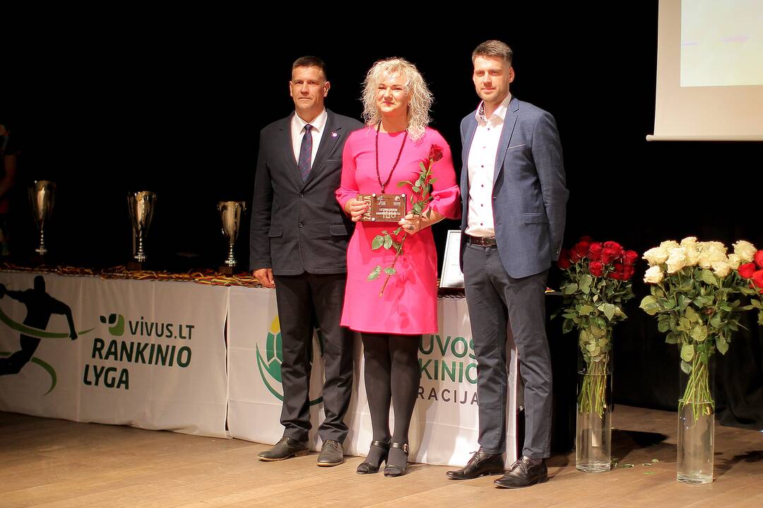 Lietuvos rankinio čempionatų apdovanojimai