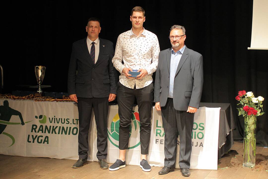 Lietuvos rankinio čempionatų apdovanojimai