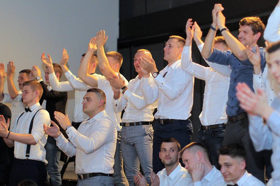 Lietuvos rankinio čempionatų apdovanojimai