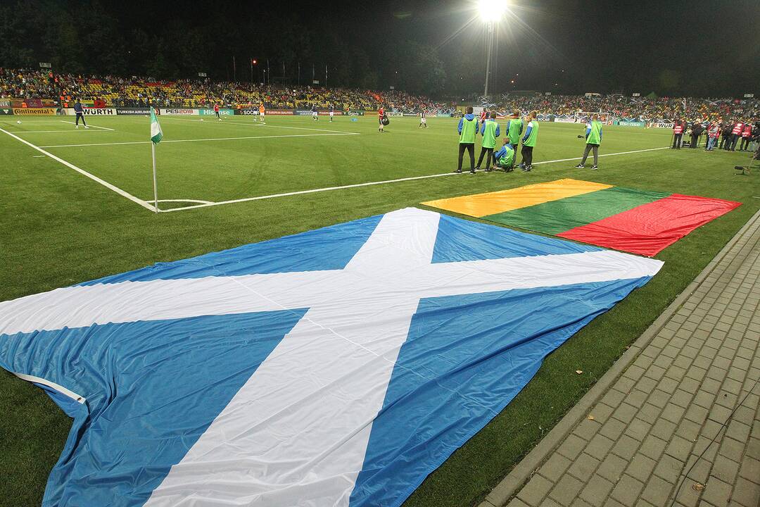 Futbolas: Lietuva – Škotija 0:3