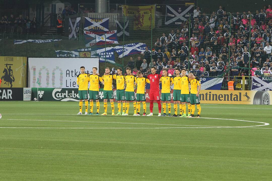 Futbolas: Lietuva – Škotija 0:3