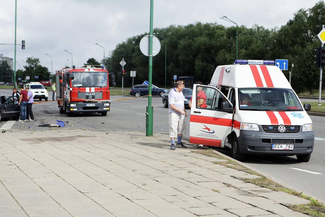 Klaipėdoje - tragiška avarija: žuvo du žmonės