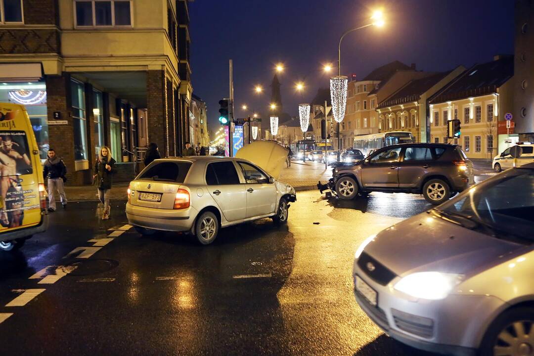 Avarija Liepų ir H. Manto gatvių sankryžoje