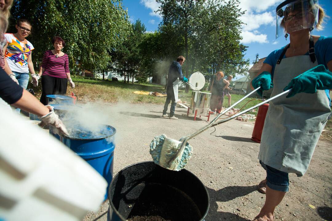 Kauno kolegijoje – keramikos simpoziumas