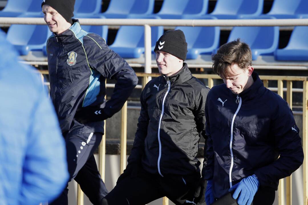 Pirmoji futbolo klubo "Atlantas" treniruotė