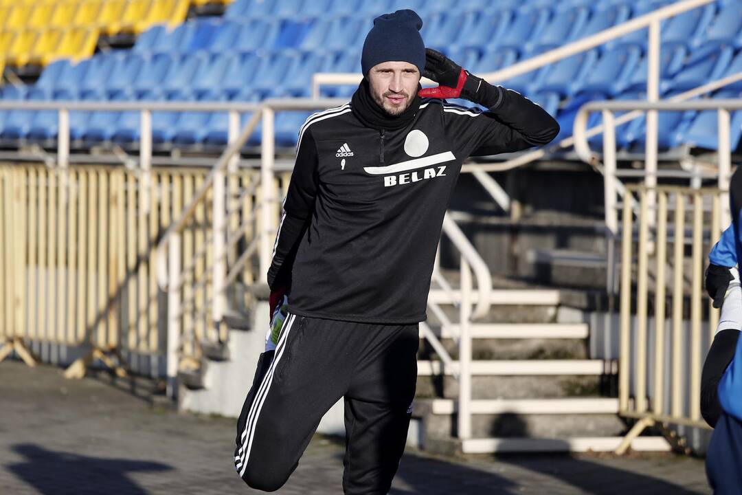 Pirmoji futbolo klubo "Atlantas" treniruotė