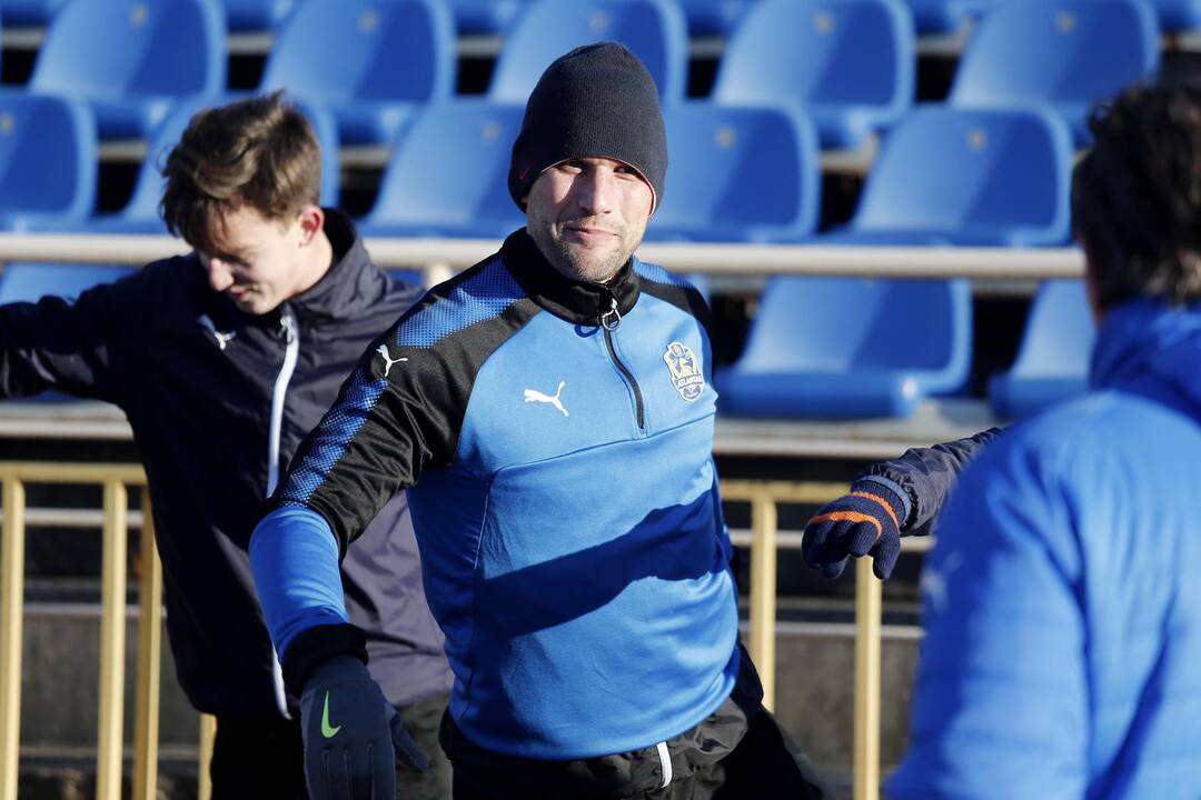 Pirmoji futbolo klubo "Atlantas" treniruotė