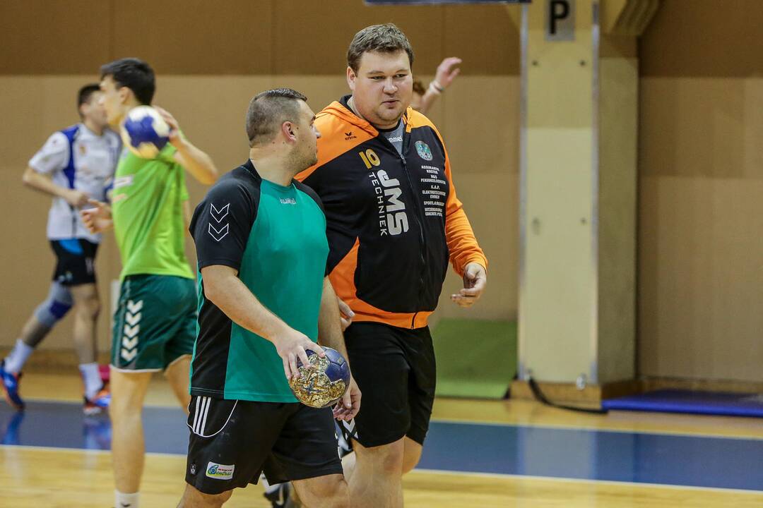 Rankinio klubo "Dragūnas" treniruotė