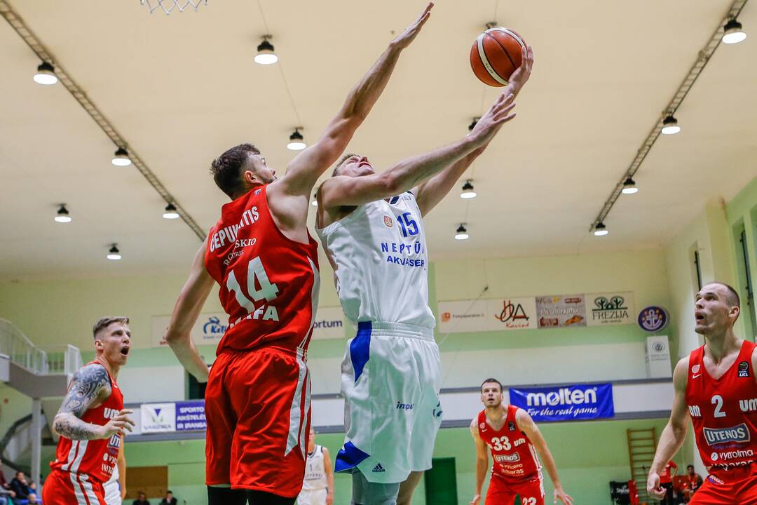 KMT: "Neptūnas-Akvaservis" - "Juventus" 64:81