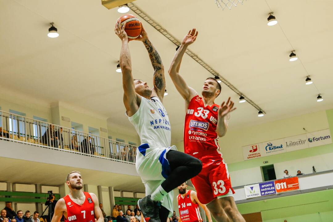 KMT: "Neptūnas-Akvaservis" - "Juventus" 64:81