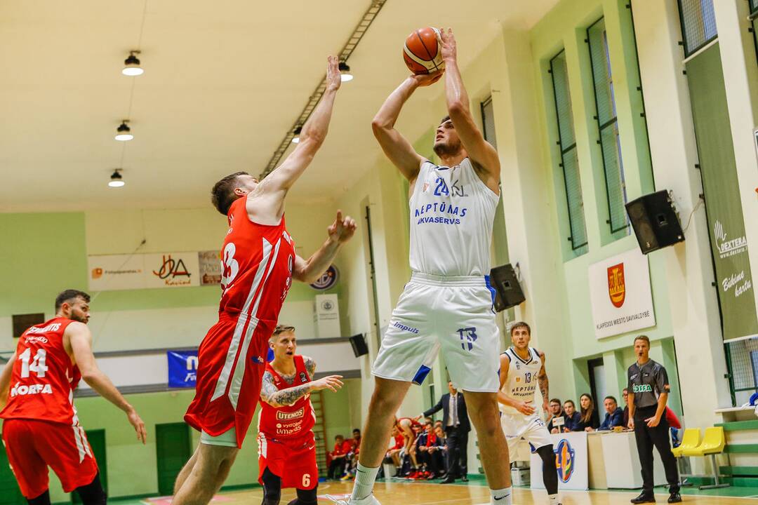 KMT: "Neptūnas-Akvaservis" - "Juventus" 64:81