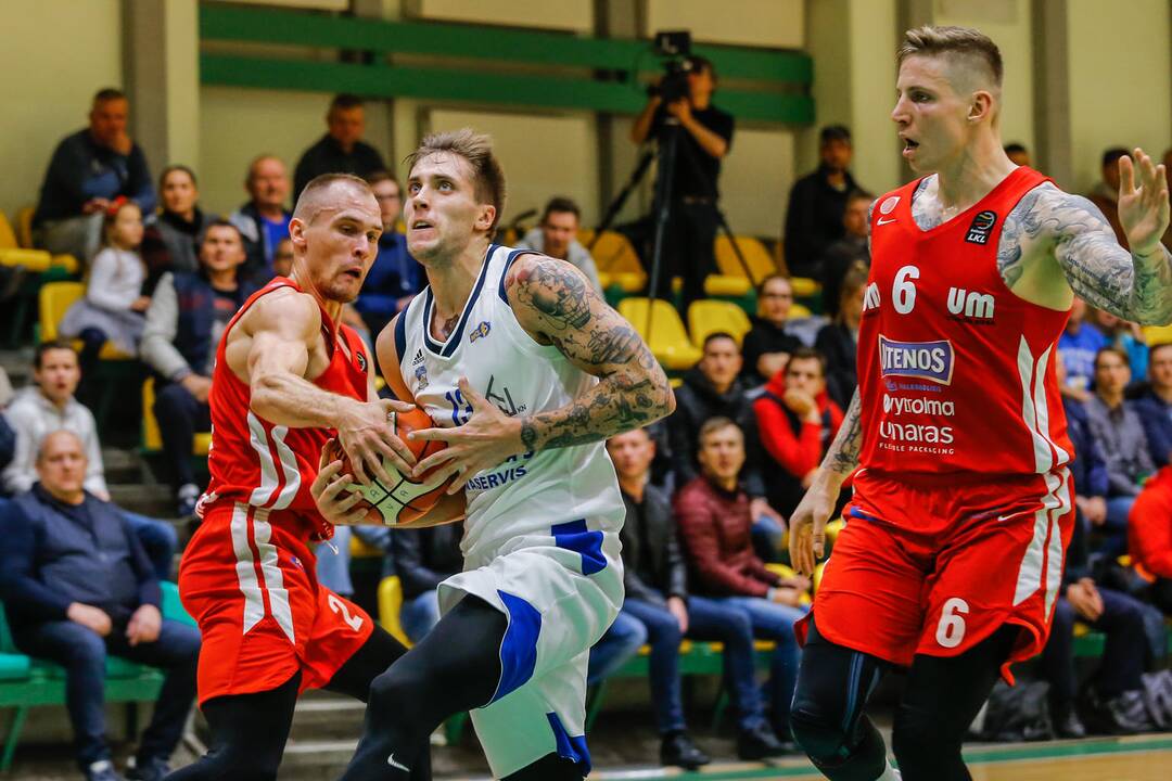 KMT: "Neptūnas-Akvaservis" - "Juventus" 64:81
