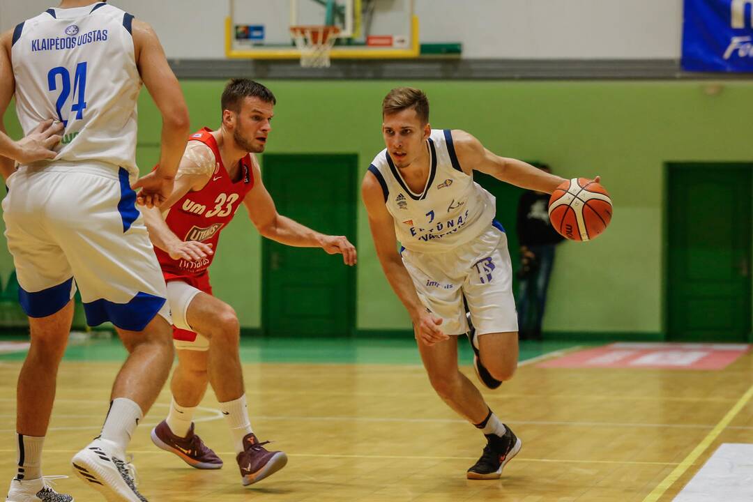 KMT: "Neptūnas-Akvaservis" - "Juventus" 64:81