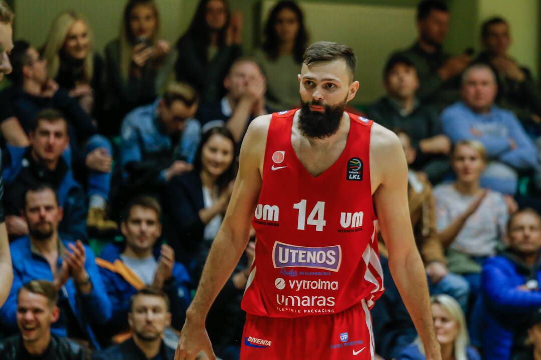 KMT: "Neptūnas-Akvaservis" - "Juventus" 64:81