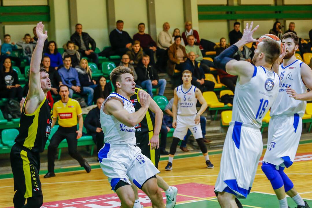 "Neptūnas-Akvaservis" - Tauragės krepšinio klubas 80:74