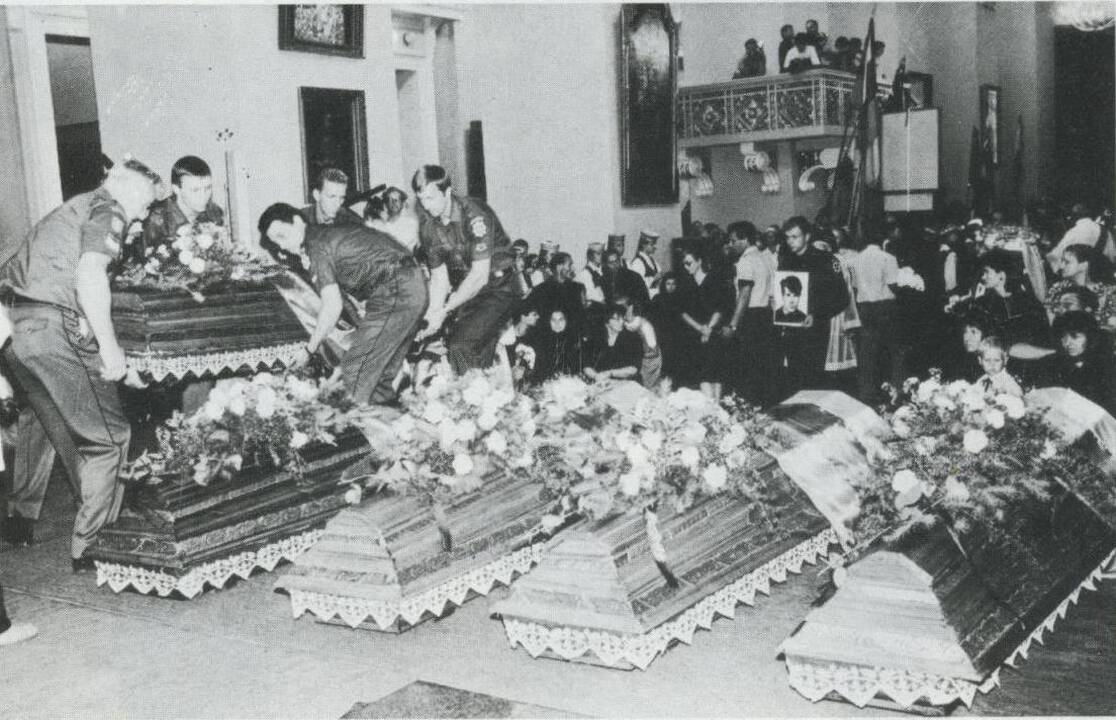 Medininkų aukas pagerbiant, 1991