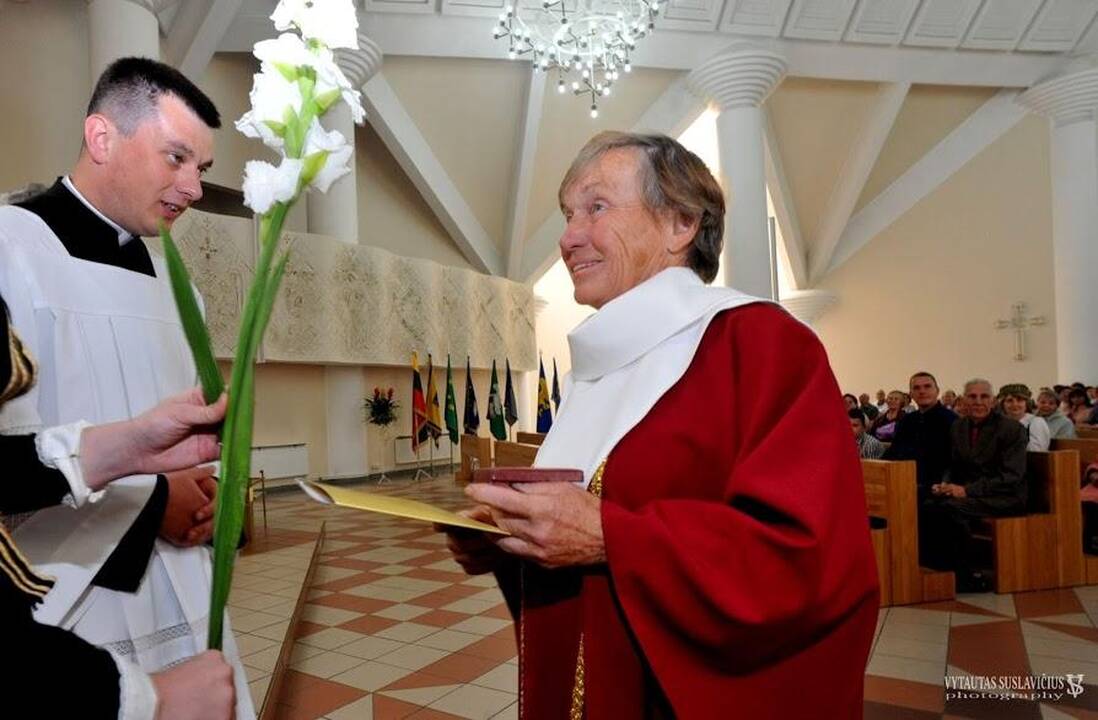 Elektrėnų bažnyčios naujieji varpai