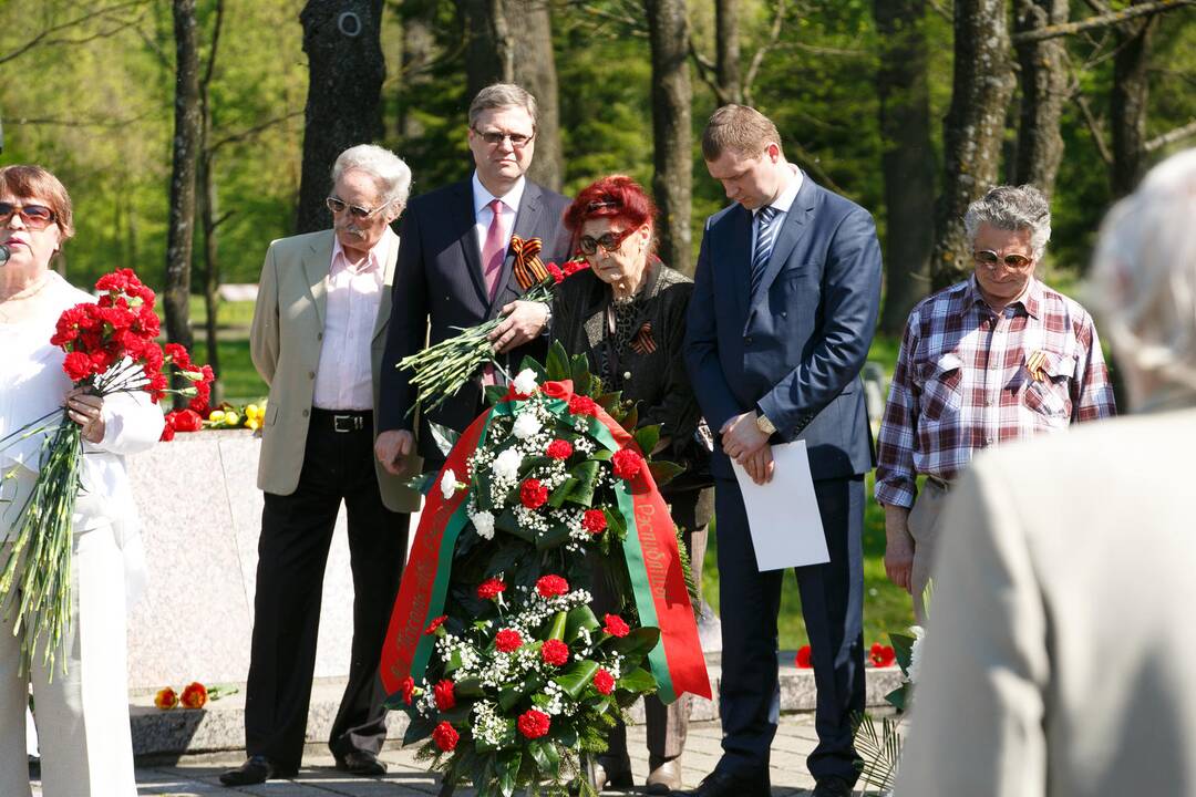 Pergalės dienos minėjimas karių kapinėse Kaune