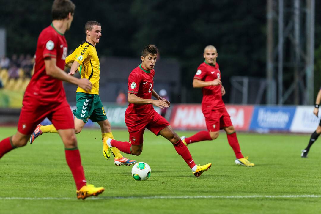 Europos jaunimo futbolo čempionatas: Lietuva - Portugalija