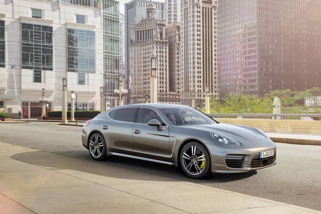 Porsche Panamera Turbo S