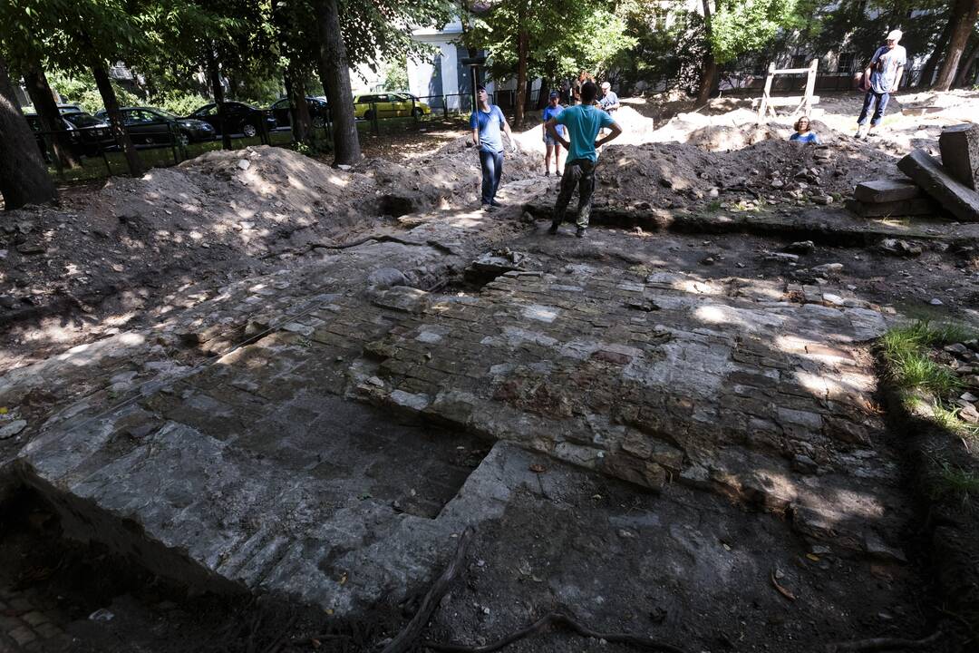 Didžiosios sinagogos archeologiniai radiniai