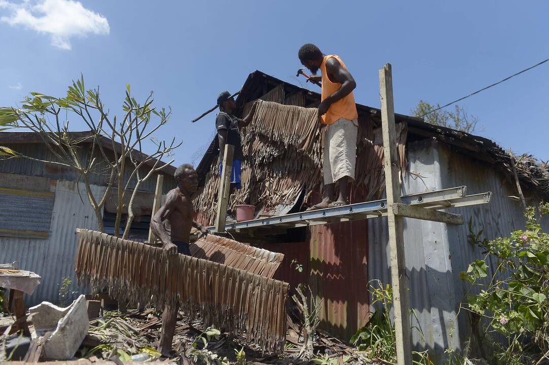 Vanuatu atsigauna po pragaištingos stichijos