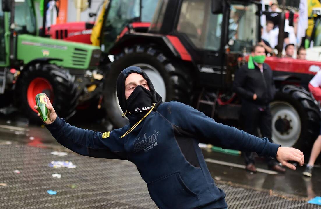 Briuselyje protestavo žemdirbiai