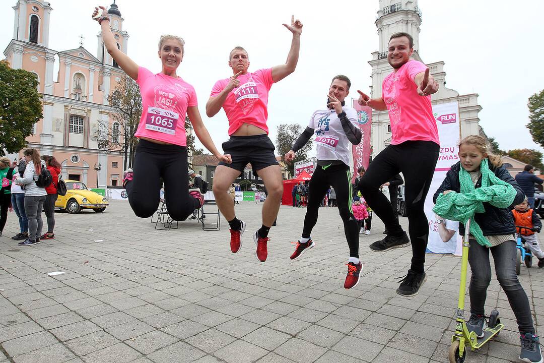 „Pink Run“ bėgimas Kaune