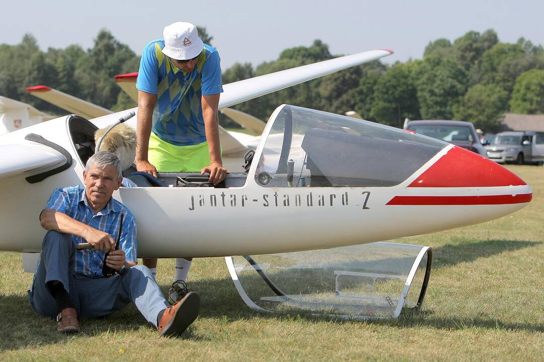 Pasaulio sklandymo čempionatas Pociūnuose (Prienų raj.).